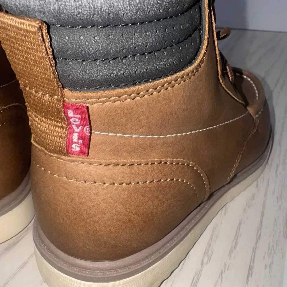 Levi's Boys Brown Lace-Up Ankle Boots Round Toe Solid Size US 1 Very Clean